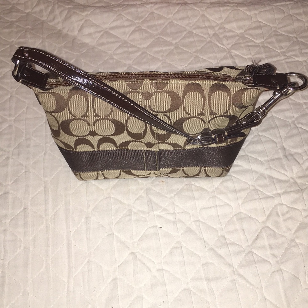 SMALL COACH BAG BROWN